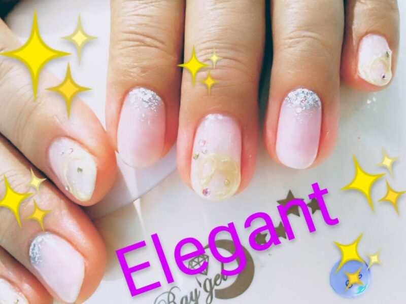 キラキラネイル