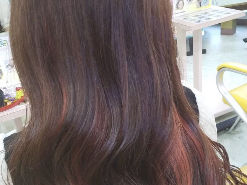 あざやかな赤！